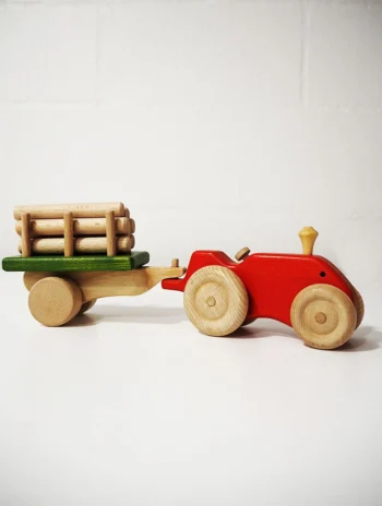 Tractor de juguete con remolque