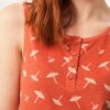Cuello vestido charlestón terracota estampado sombrillas