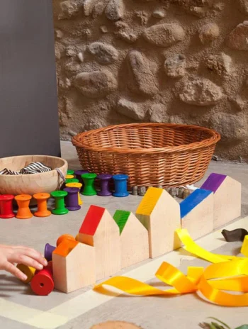 casas de madera de colores