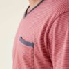 Detalle camiseta pijama largo hombre