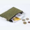 Monedero numon tela reciclada verde oliva