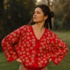 Cárdigan oversize mujer flores guinda