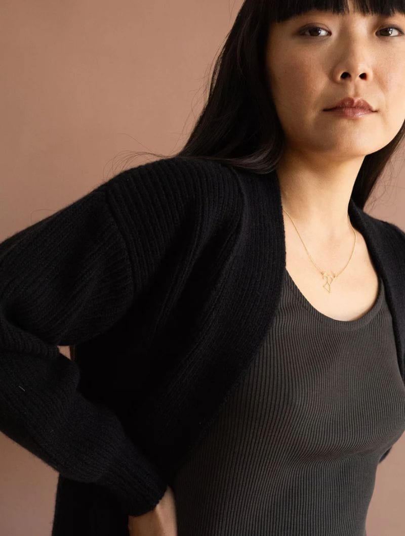 Chaqueta larga de lana merino negra - Imagen 3