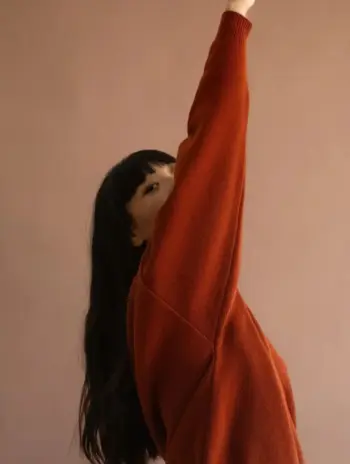 Alternative view of Jersey manga murciélago de lana merino rojo