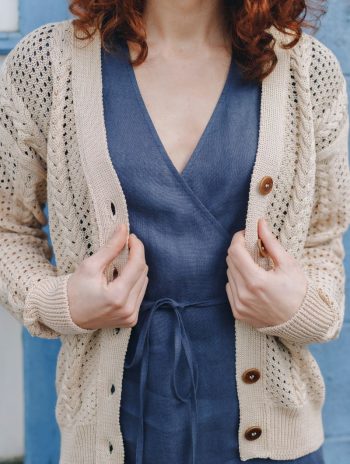 Alternative view of Cárdigan punto calado de algodón orgánico arena