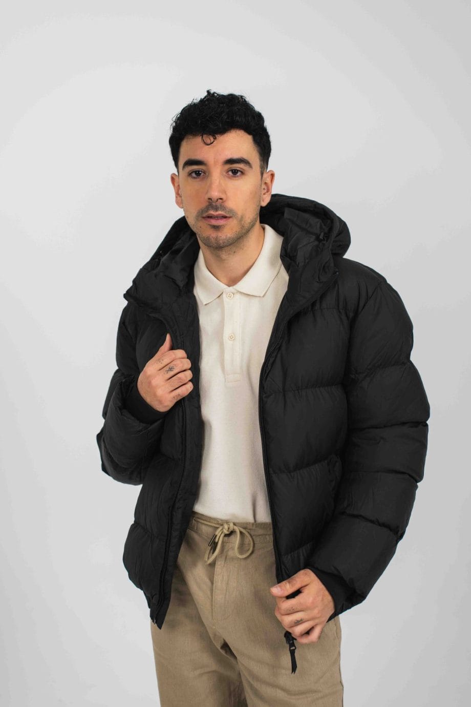 Anorak acolchado reciclado con capucha - Imagen 6