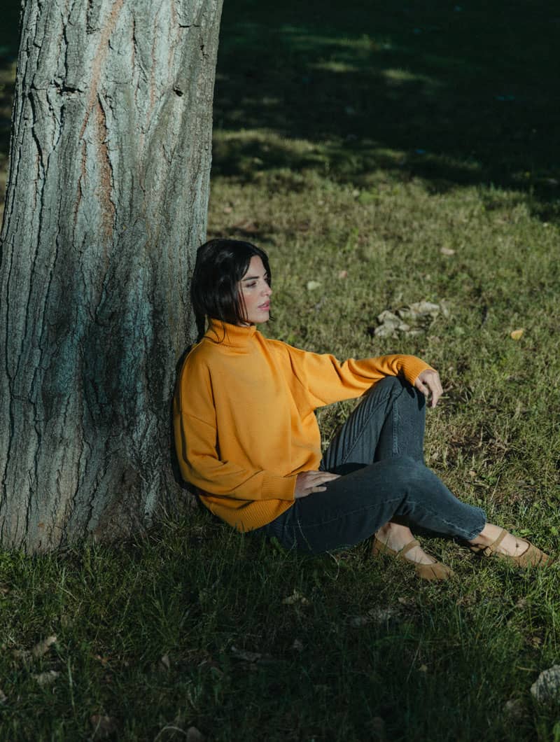 Jersey cuello cisne yema de lana merino - Imagen 4