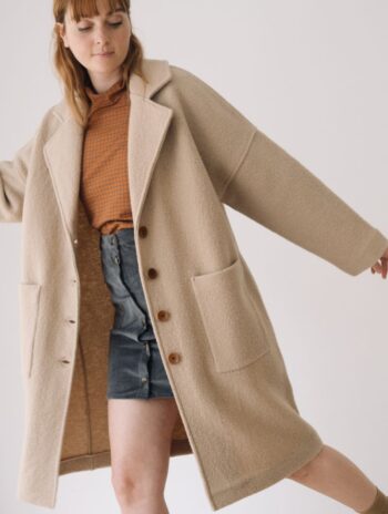 Abrigo largo beige de lana merino