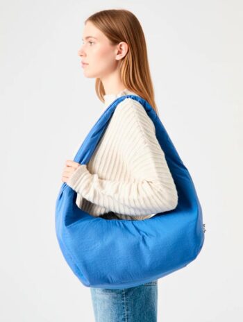 Bolso nube bandolera acolchado hecho con tejido reciclado RPET