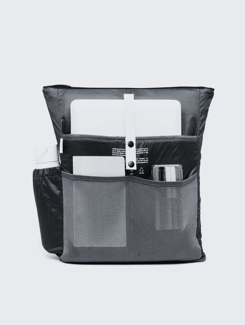 Mochila minimalista con cremallera de tejido reciclado - Imagen 8