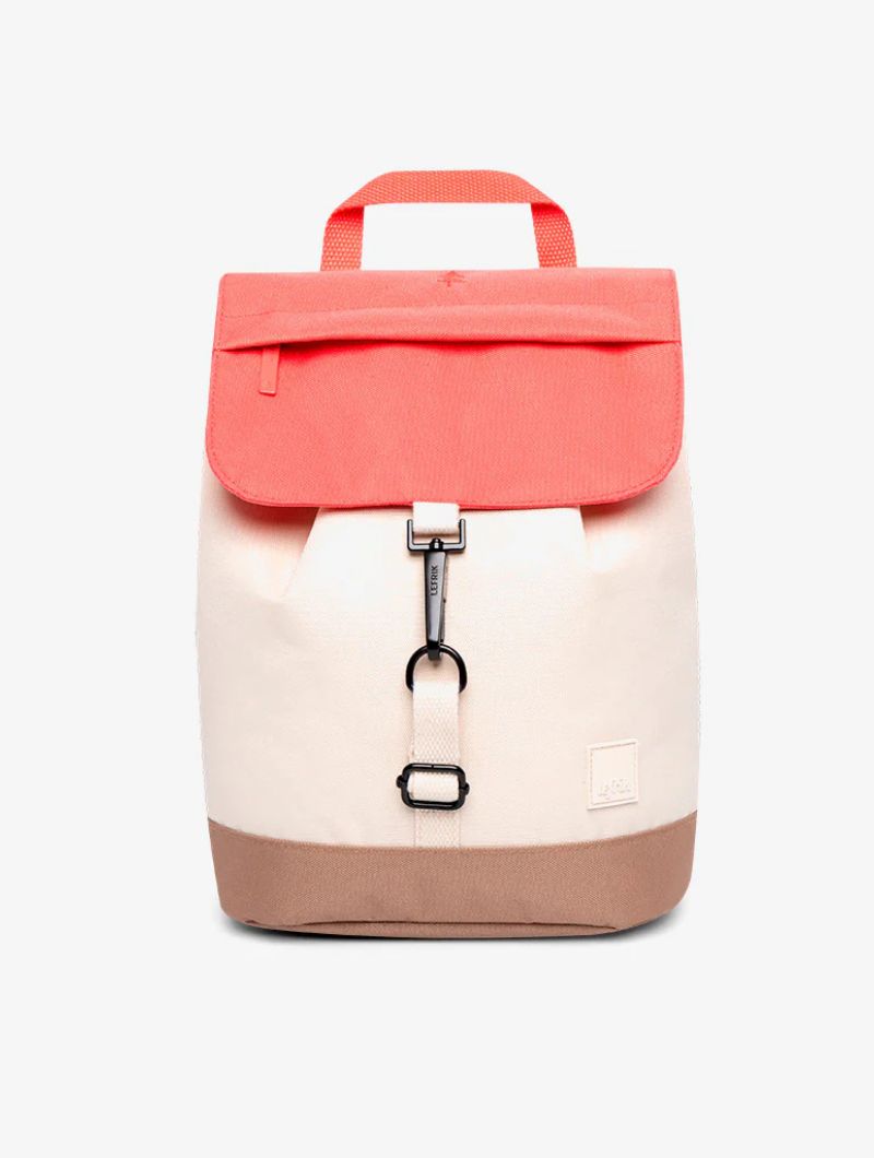 Mochila pequeña con solapa de tejido reciclado - Imagen 36
