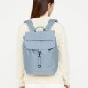 Mochila con solapa hecha con tejido reciclado RPET