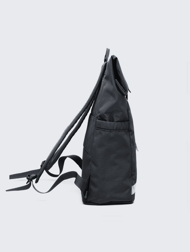 Mochila urbana roll top de tejido reciclado - Imagen 6