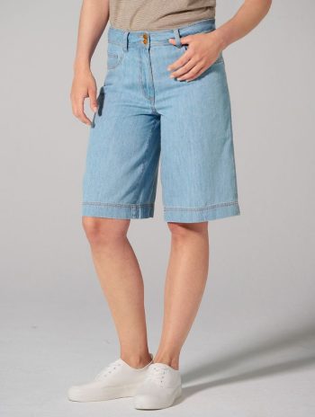 Bermuda de cáñamo y algodón orgánico de corte clásico cinco bolsillos.