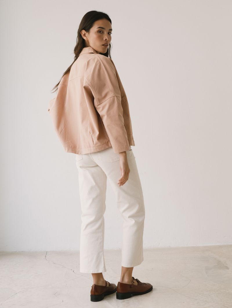 Chaqueta de sarga oversize rosa de algodón orgánico - Imagen 4