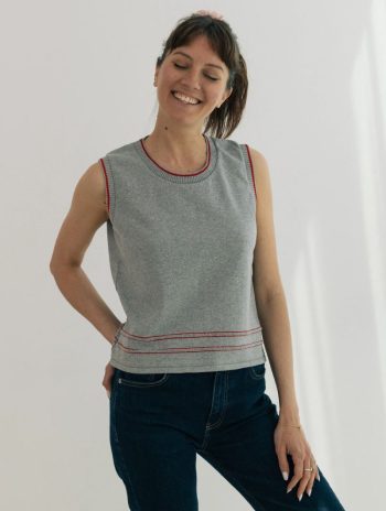 Chaleco de punto sin mangas liso con ribetes