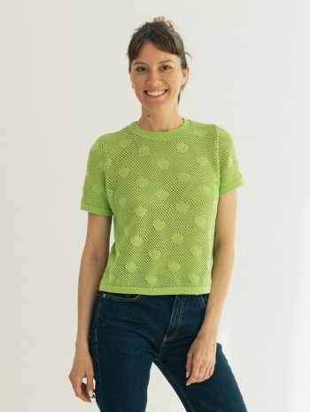 Jersey de punto calado con topos y manga corta en algodón reciclado para mujer