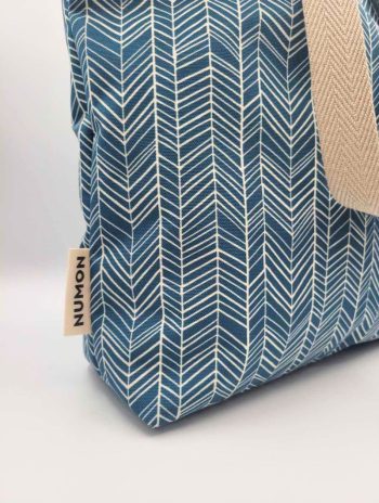 Alternative view of Maxi bolso tote reciclado azul mar