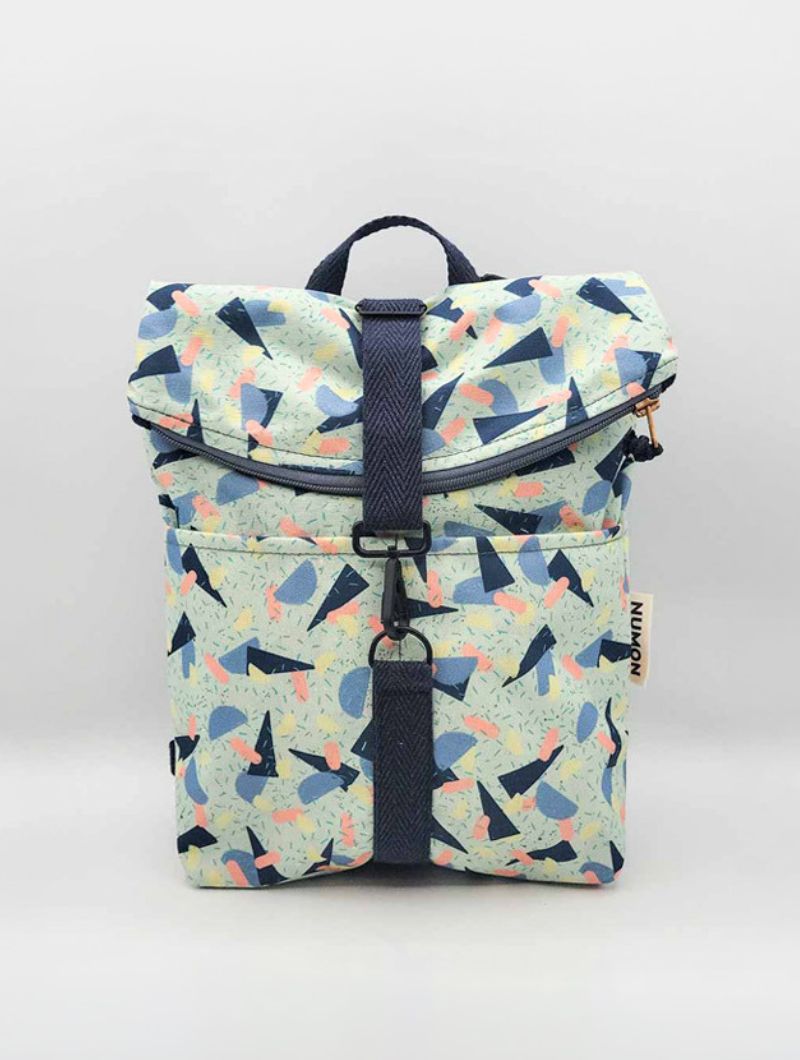 Mini mochila reciclada estampado chips
