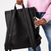 Mochila cuadrada con solapa de tejido reciclado - Imagen 8