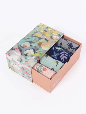Pack de 4 calcetines ecológicos de pájaros para mujer.