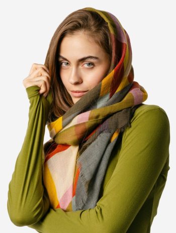 Alternative view of Bufanda estampado cuadros multicolor 100% lana