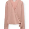 Camiseta cruzada rosa empolvado de lana merino - Imagen 6
