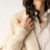 Cárdigan largo beige de lana merino y cachemir - Imagen 7