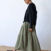 Falda larga verde oliva con volantes de algodón orgánico