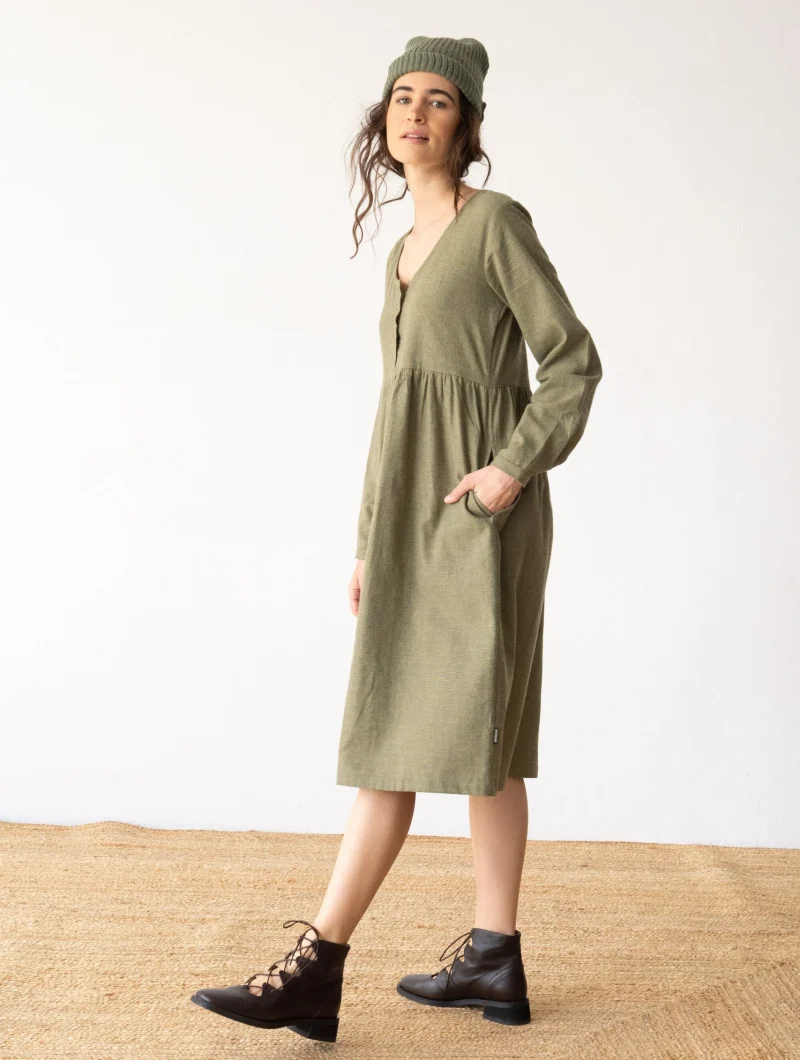 Vestido midi verde oliva de algodón orgánico