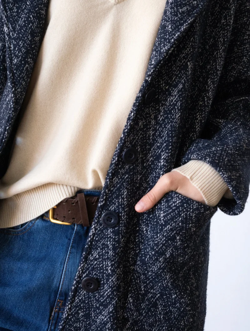 Abrigo oversized azul de lana y algodón orgánico - Imagen 3